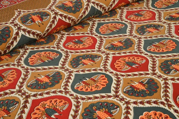 Red_Cotton_Rajwada_Shringar_Double_Bedsheet_With_Pillow_Cover_100_X_108_Cm